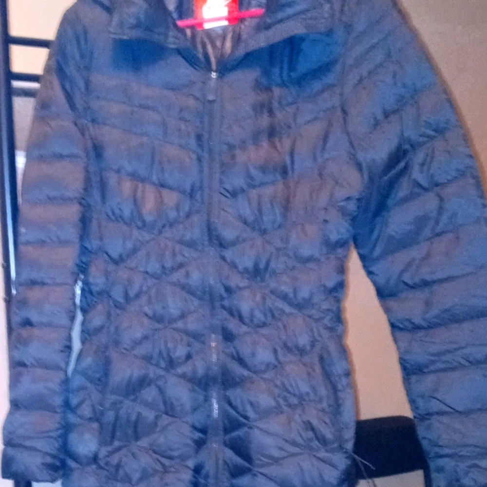 Woman's Nike Puffy Coat